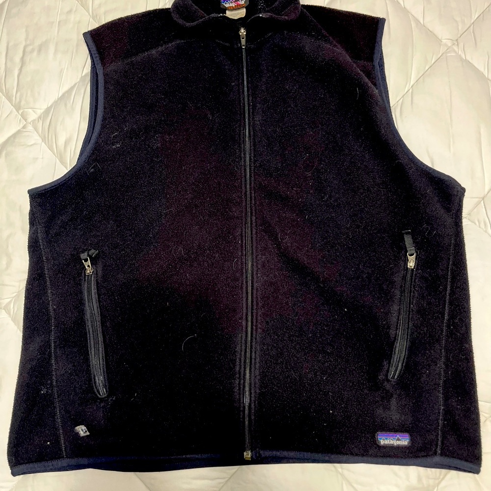Patagonia Synchilla Vest Men's XL Black Mock Neck Full Zip Pockets Zipped.